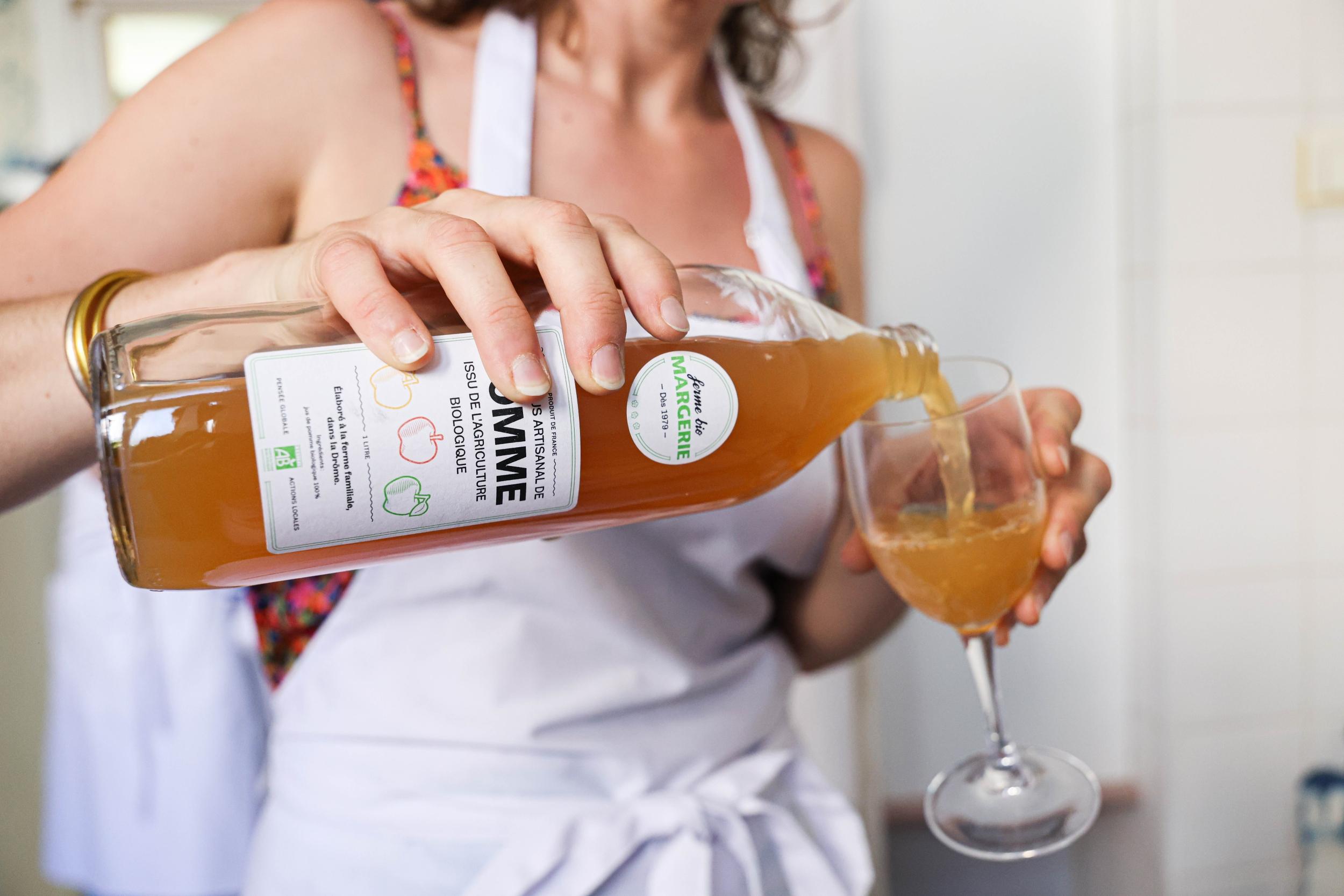 Initiez-vous à la teinture indigo autour d'un apéro avec Quitterie - Afbeelding nr. 10 - Wecandoo