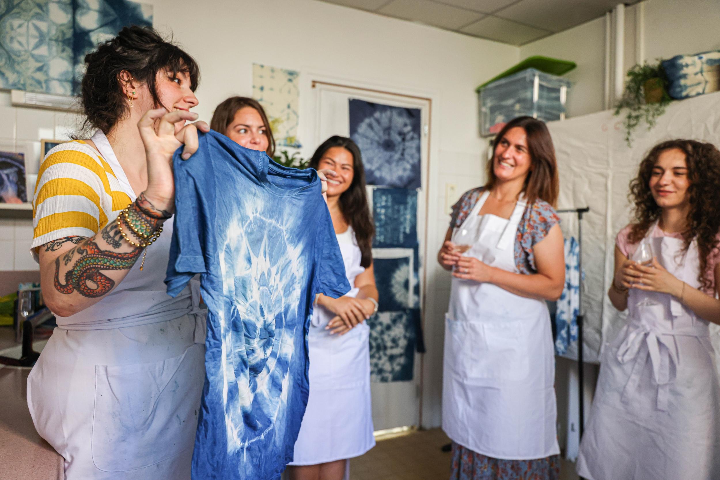 Initiez-vous à la teinture indigo autour d'un apéro