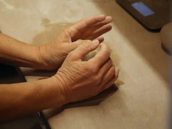 Découvrez le tour et le modelage le temps d’une journée avec Aurélie et son équipe - Image n°2 - Wecandoo