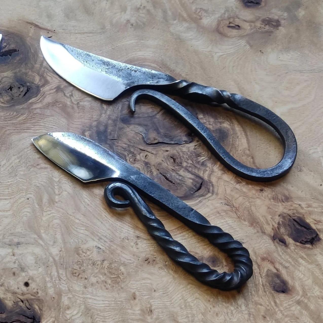 Forgez votre couteau médiéval