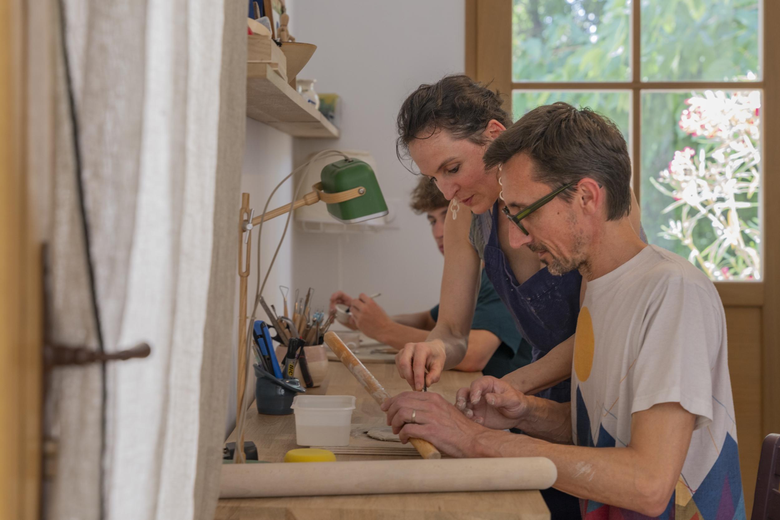 Réalisez vos bijoux en porcelaine dans le Lubéron avec Julie - Image n°7 - Wecandoo