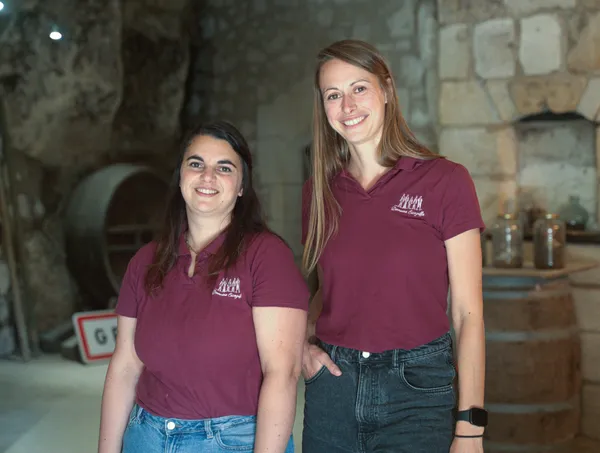 Clara : Vigneronnes à Maine-et-Loire (49)