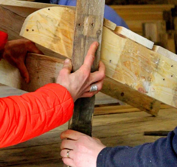 Fabriquez votre fauteuil scandinave avec Delphine - Image n°2 - Wecandoo