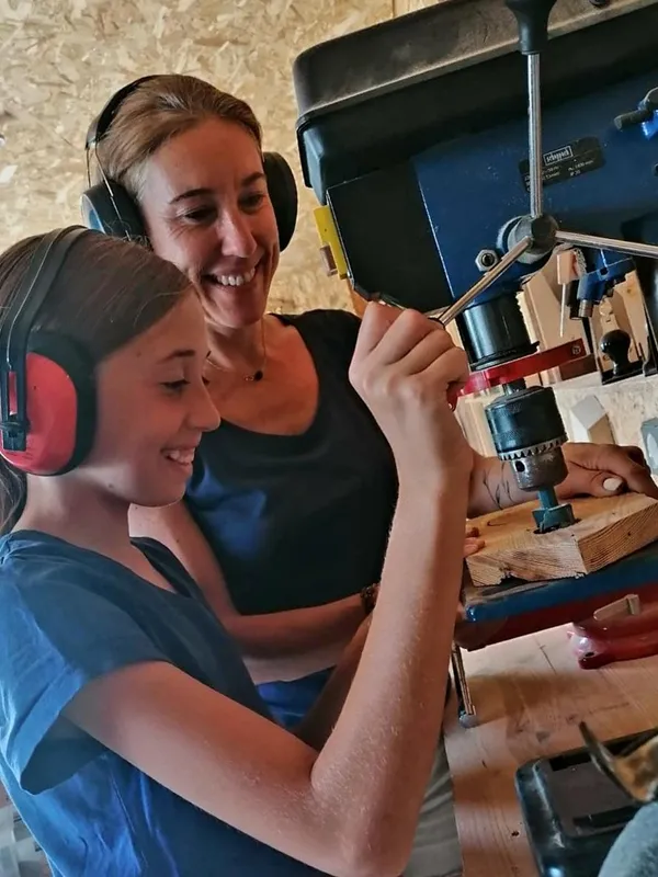 Réalisez votre nichoir en duo avec votre enfant accompagnés par Delphine - Afbeelding nr. 2 - Wecandoo