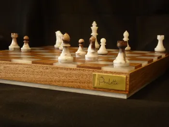 Réalisez votre échiquier en bois et résine - 2J