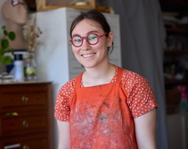 Katell: Relieuse in Paris