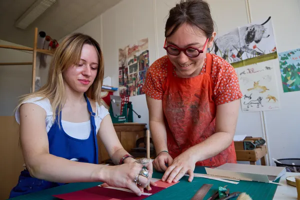 Fabriquez votre carnet relié A5 avec Katell - Image n°2 - Wecandoo