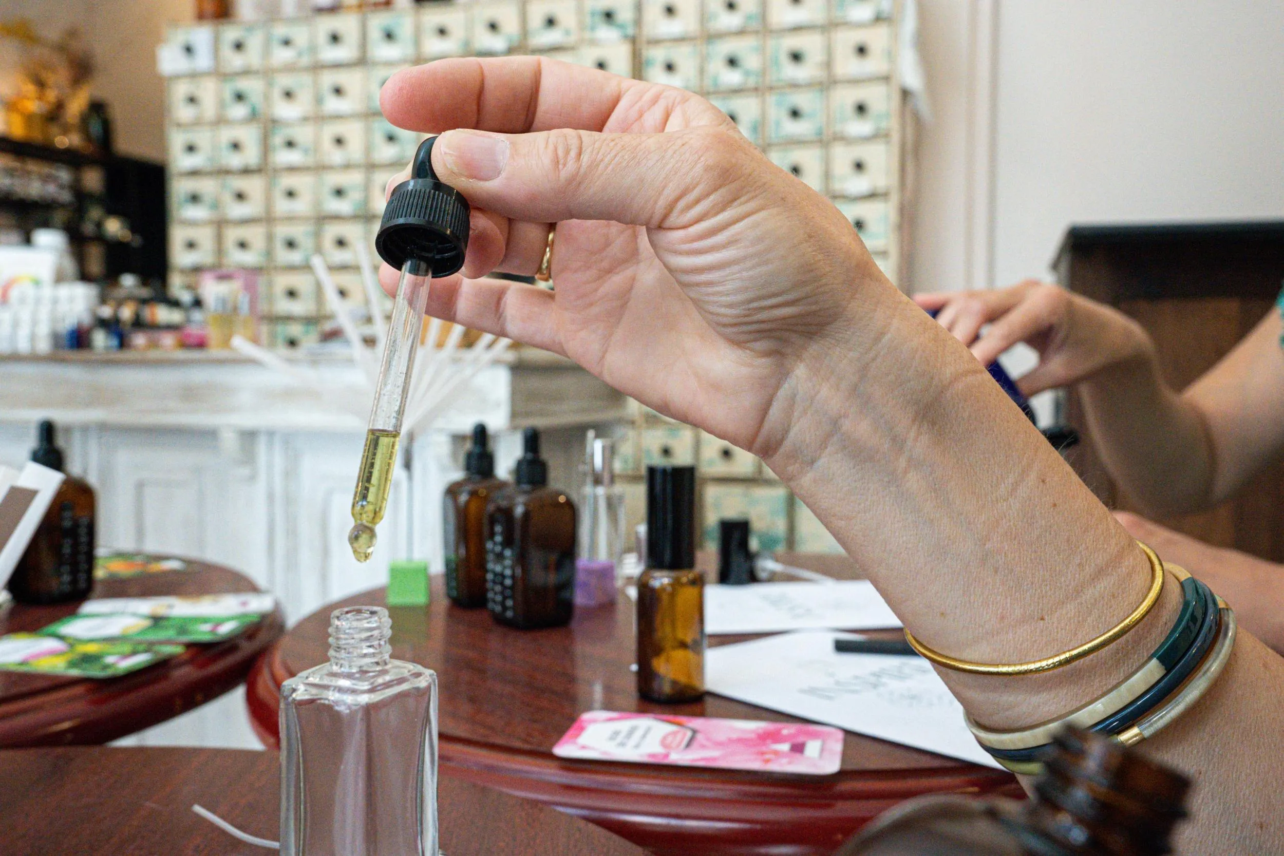 Composez un parfum naturel qui vous ressemble avec Marion - Image n°2 - Wecandoo
