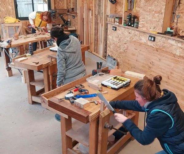 Initiez-vous aux techniques d'assemblages traditionnels avec Delphine - Image n°4 - Wecandoo