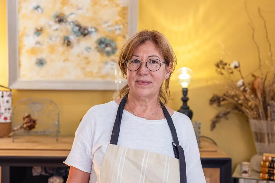 Ana : Restauratrice de mobilier à Bordeaux