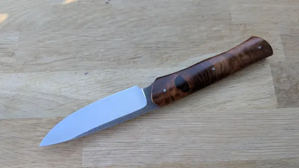 Créez votre couteau droit in Parijs