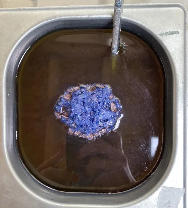 Créez votre foulard en soie et indigo avec des motifs Shibori avec Cindy - Image n°3 - Wecandoo