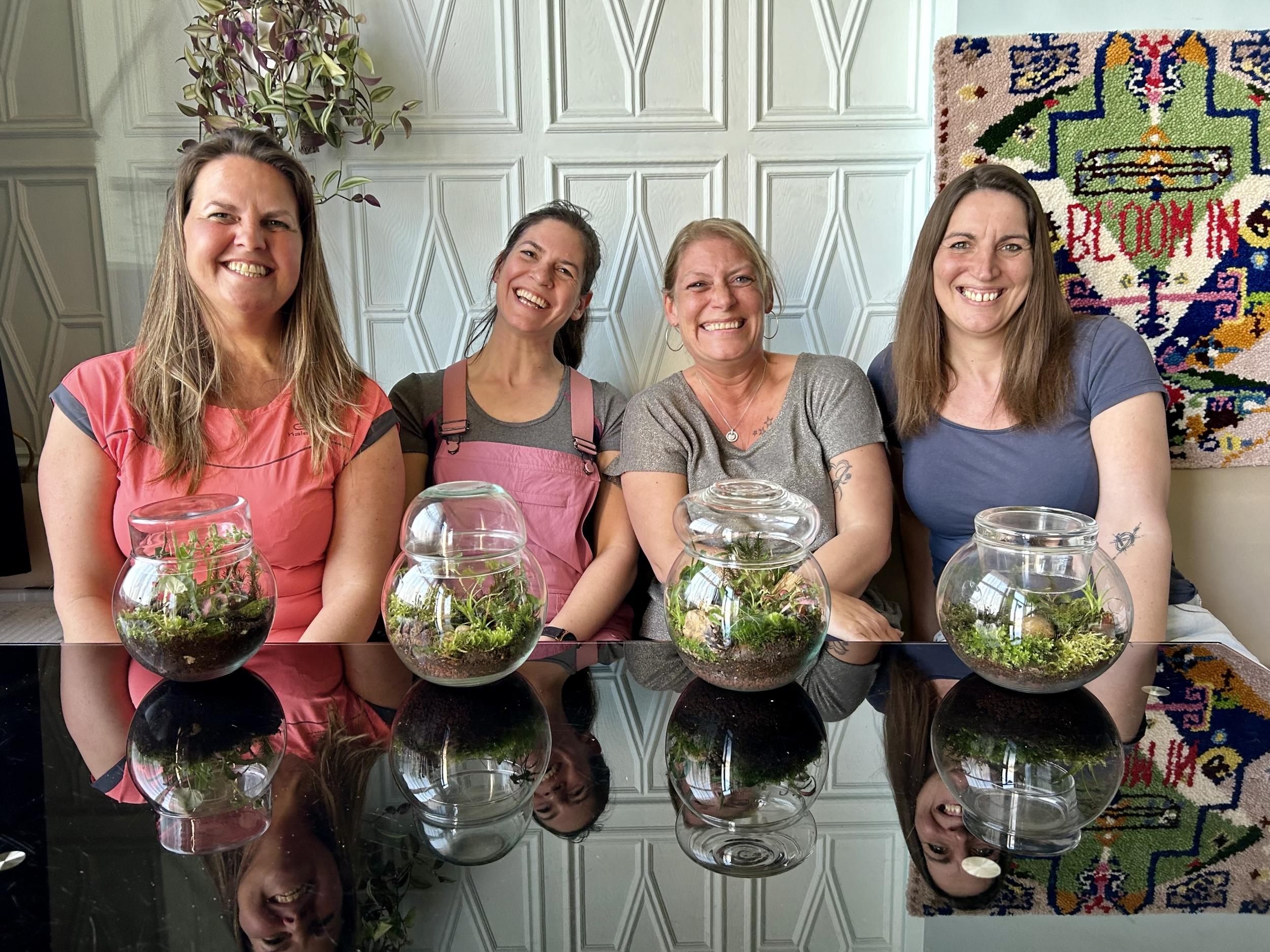 Créez votre terrarium après une balade dans la nature avec Marta Mo - Image n°3 - Wecandoo