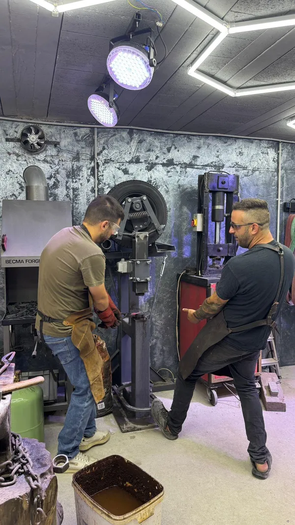 Créez votre couteau brut de forge avec François - Image n°4 - Wecandoo