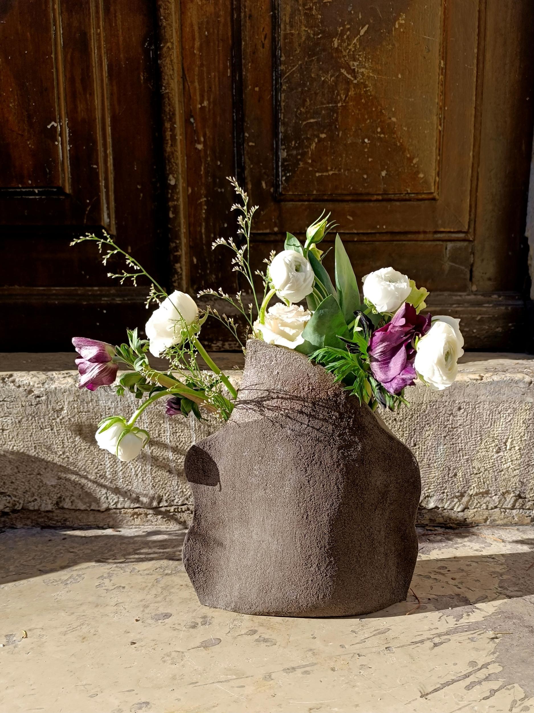 Modelez votre grand vase avec Manon - Image n°9 - Wecandoo