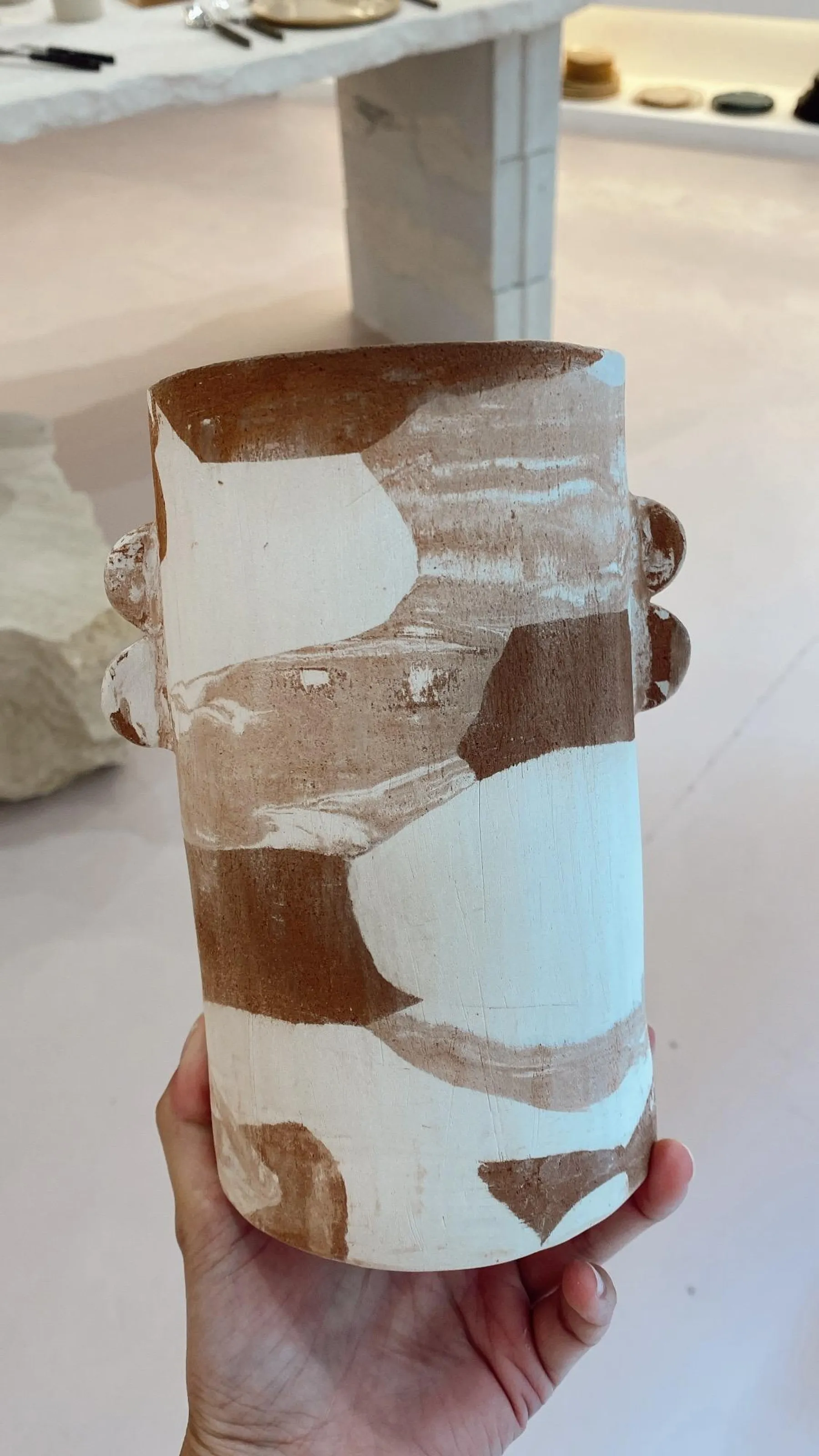 Créez votre vase en terre mêlée - Afbeelding nr. 2 - Wecandoo