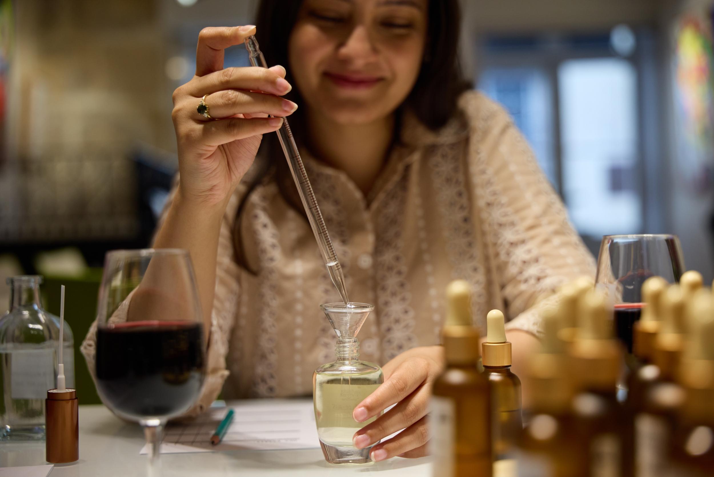 Créez votre parfum autour d'un apéro à Paris