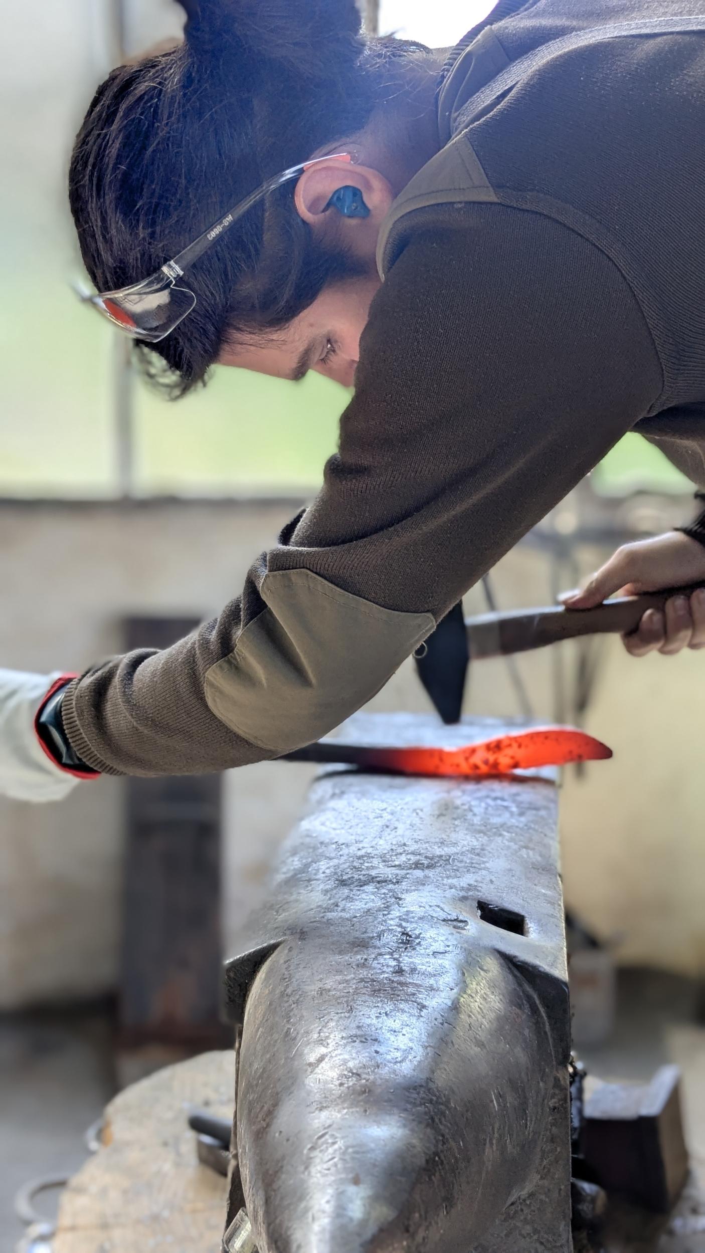 Réalisez un couteau droit ou kiridashi avec Yann - Image n°12 - Wecandoo