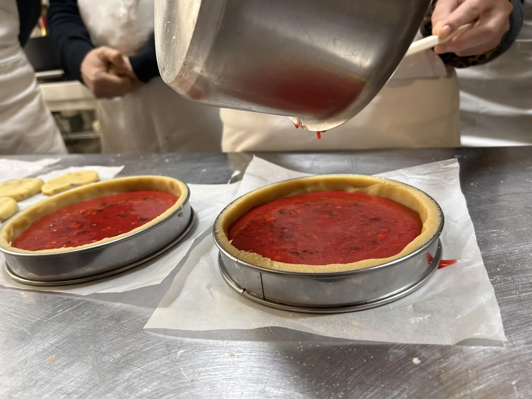 Réalisez une tarte à la praline rose lyonnaise avec Thierry-Rodolphe - Image n°4 - Wecandoo