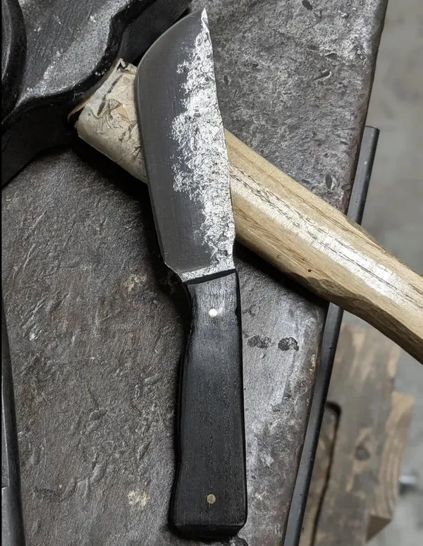 Atelier privé - Réalisez votre couteau droit