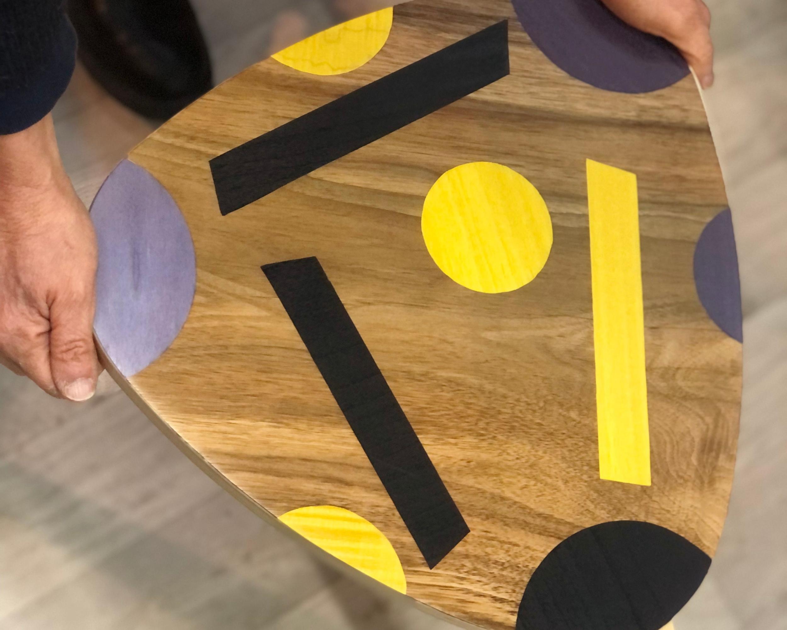 Décorez votre tabouret en marqueterie contemporaine sur une journée avec Nathalie - Image n°7 - Wecandoo