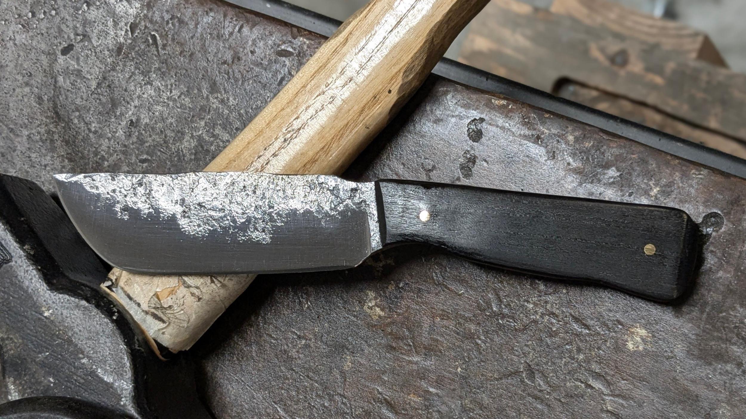 Atelier privé - Réalisez votre couteau droit