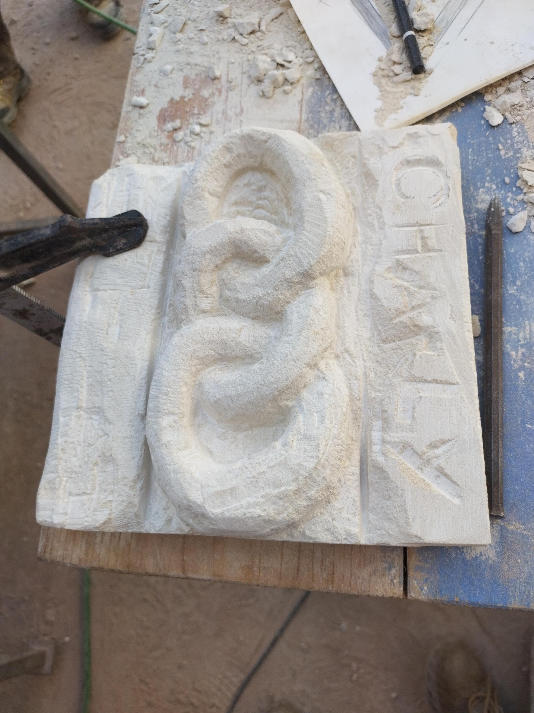 Découvrez la sculpture sur  pierre avec Félix - Image n°6 - Wecandoo