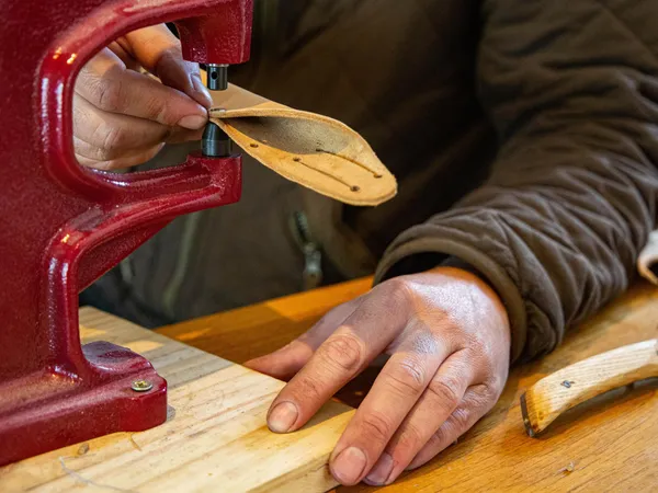 Forgez votre couteau damas sur une journée avec Thibaud - Image n°5 - Wecandoo