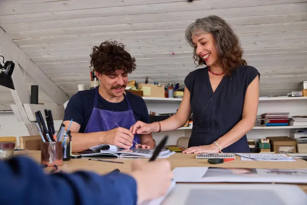 Initiez-vous aux tirages cyanotype avec Mathilde - Image n°5 - Wecandoo