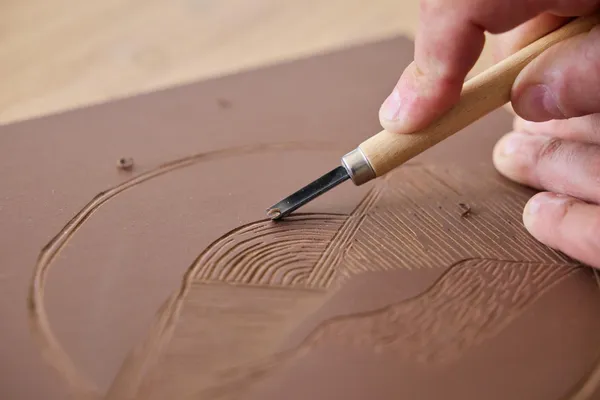 Initiez-vous à la linogravure avec Mathilde - Afbeelding nr. 2 - Wecandoo