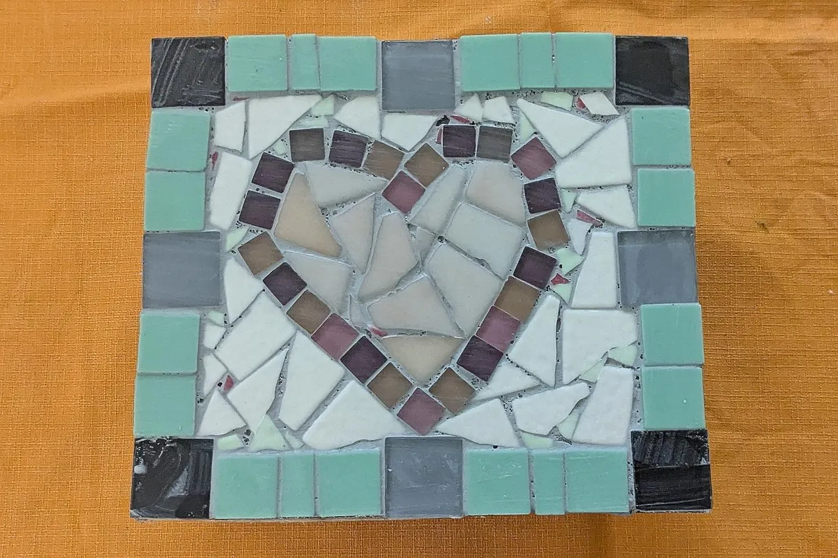 Initiez-vous à la mosaïque en duo avec votre enfant