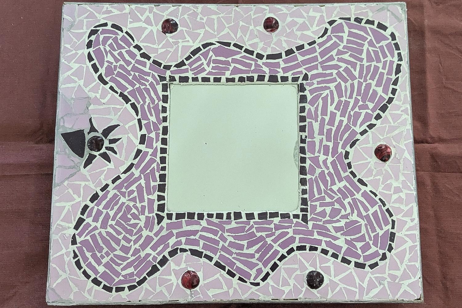 Réalisez votre grande pièce en mosaïque sur un jour