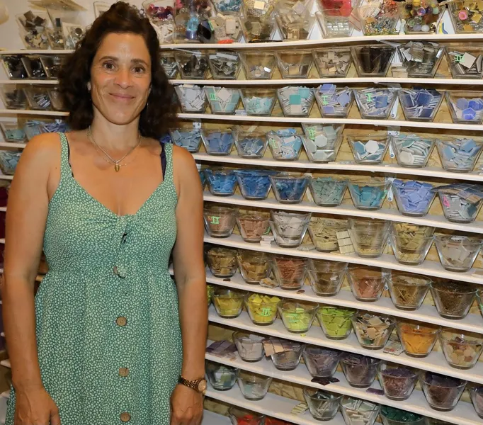 Émilie : Mosaïste à Marseille