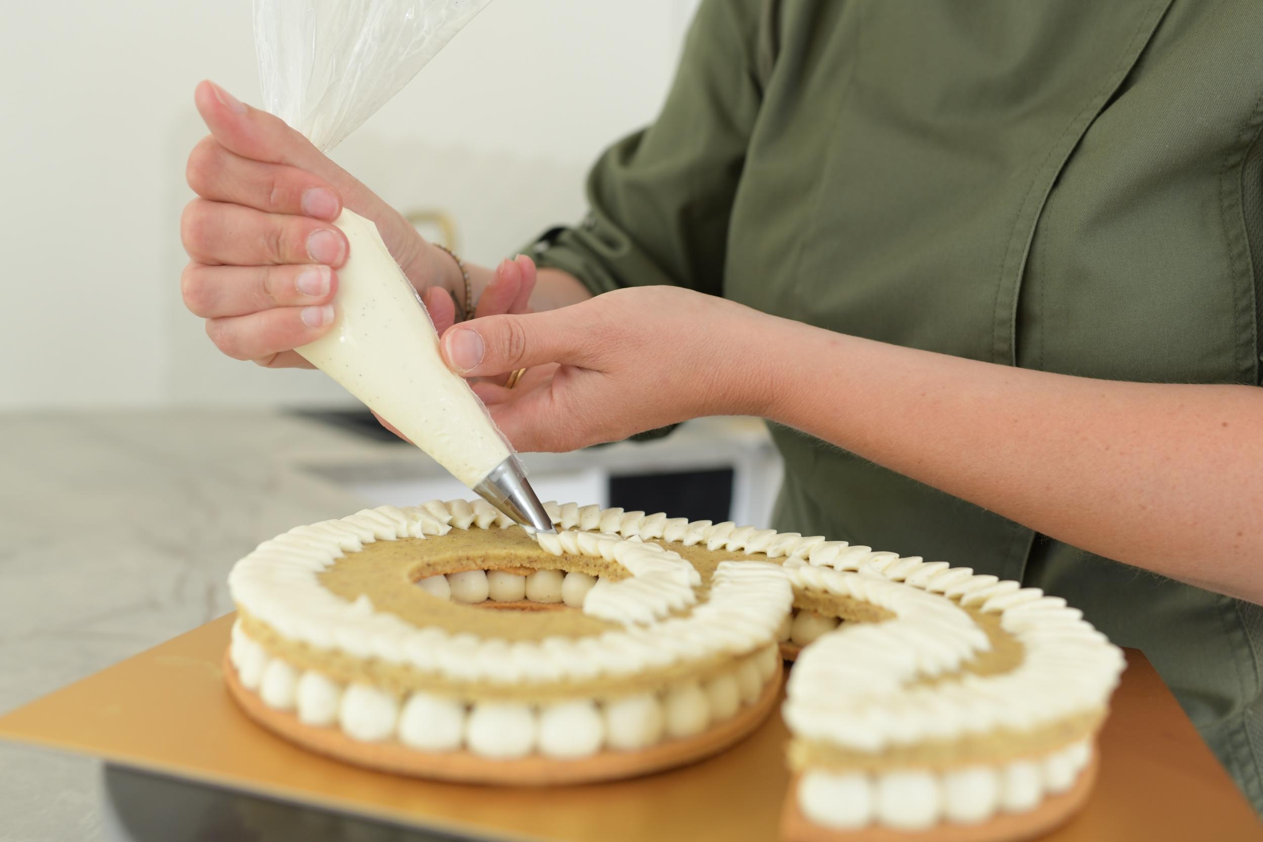 Réalisez votre number cake avec Pauline - Image n°7 - Wecandoo