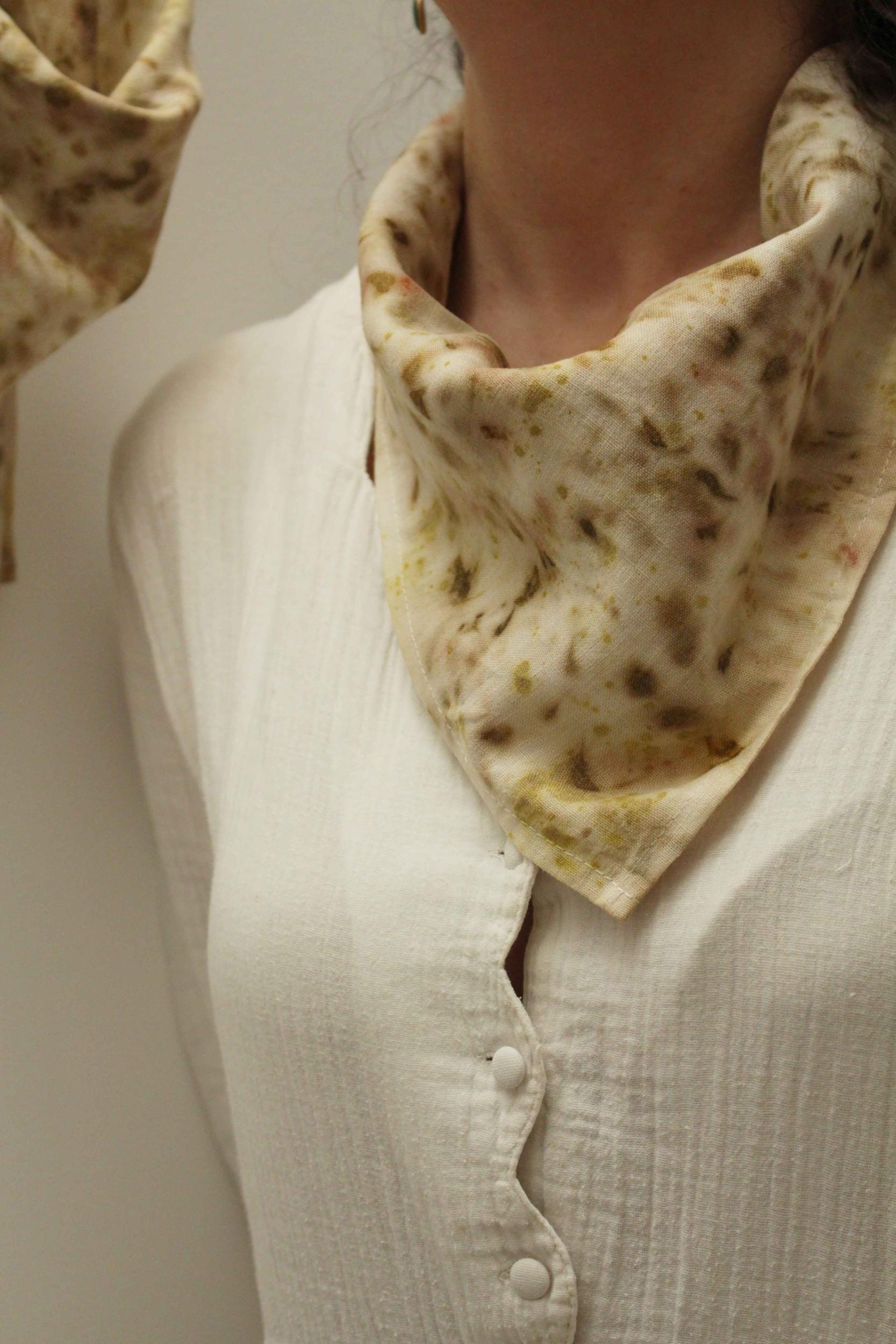 Réalisez votre foulard selon la technique de l'éco-print - Image n°2 - Wecandoo