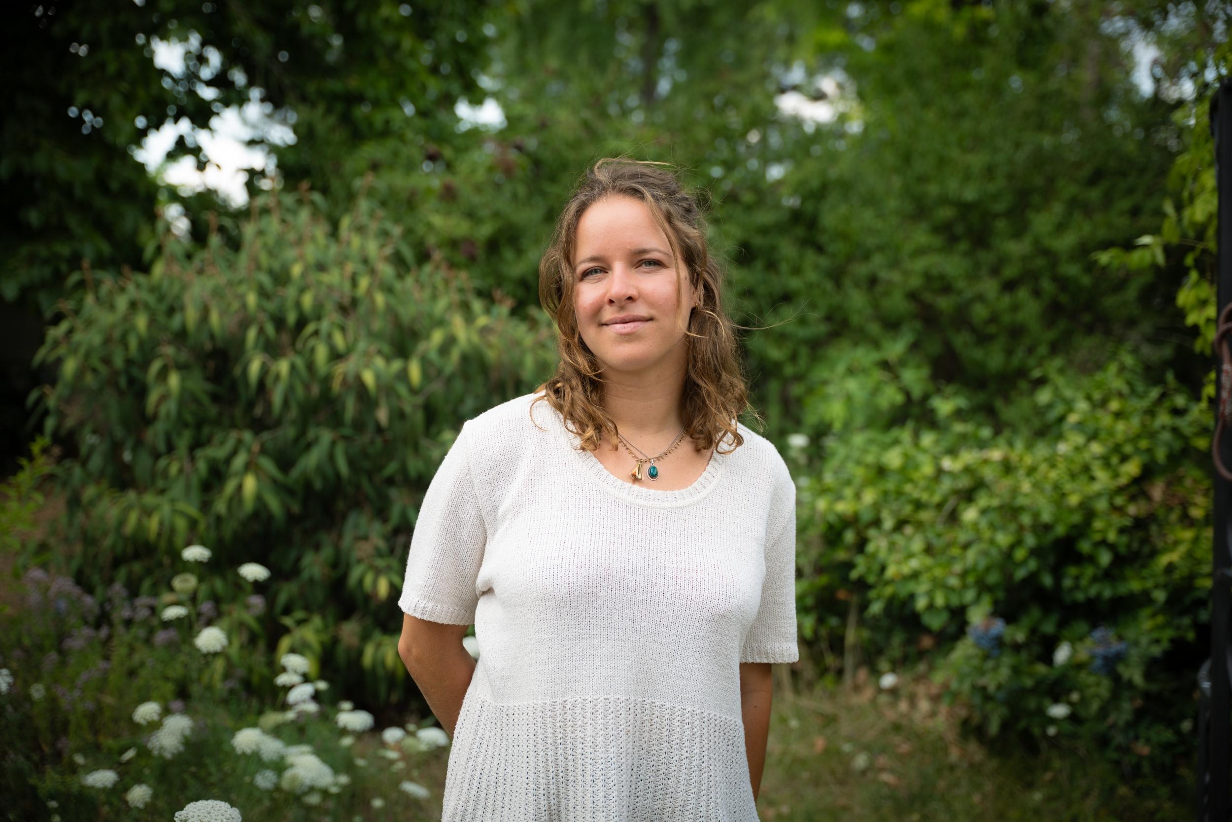 undefined Hélène