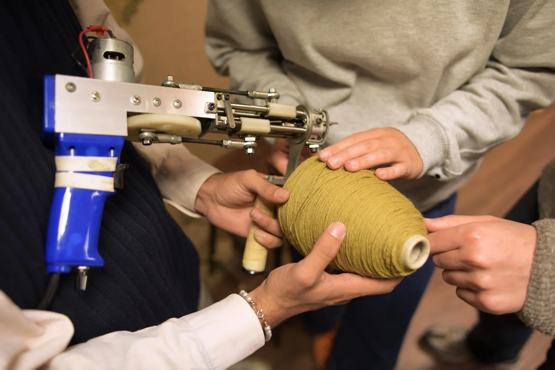 Tuftez votre tapis personnalisé sur une demi-journée avec Emanuel - Image n°3 - Wecandoo