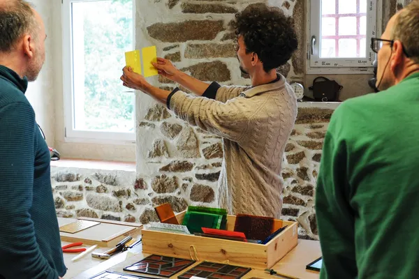 Initiez-vous à l'art du vitrail sur une demi-journée avec Corentin - Image n°4 - Wecandoo