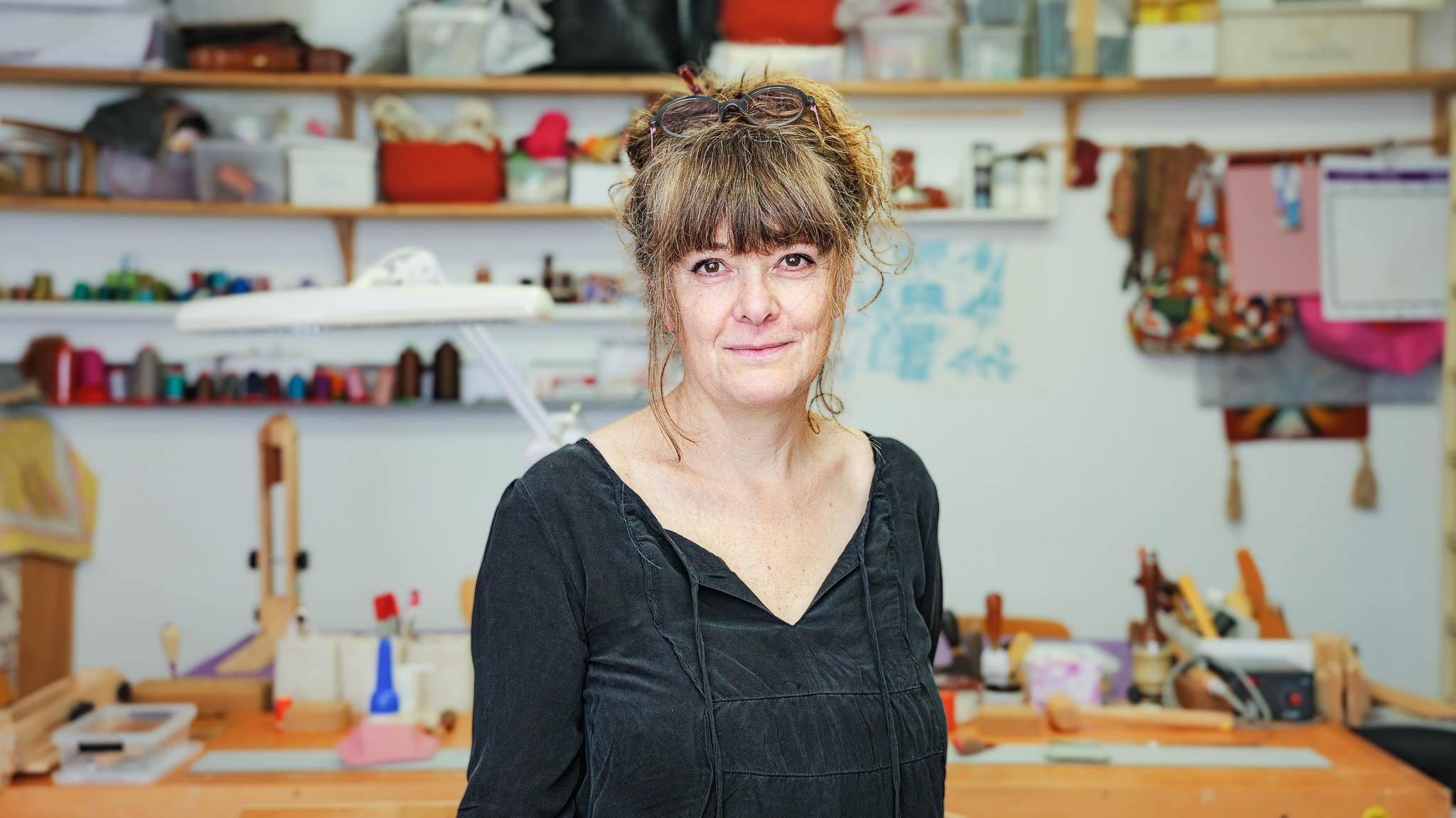 Découvrez la maroquinerie artisanale avec Nina - Image n°10 - Wecandoo