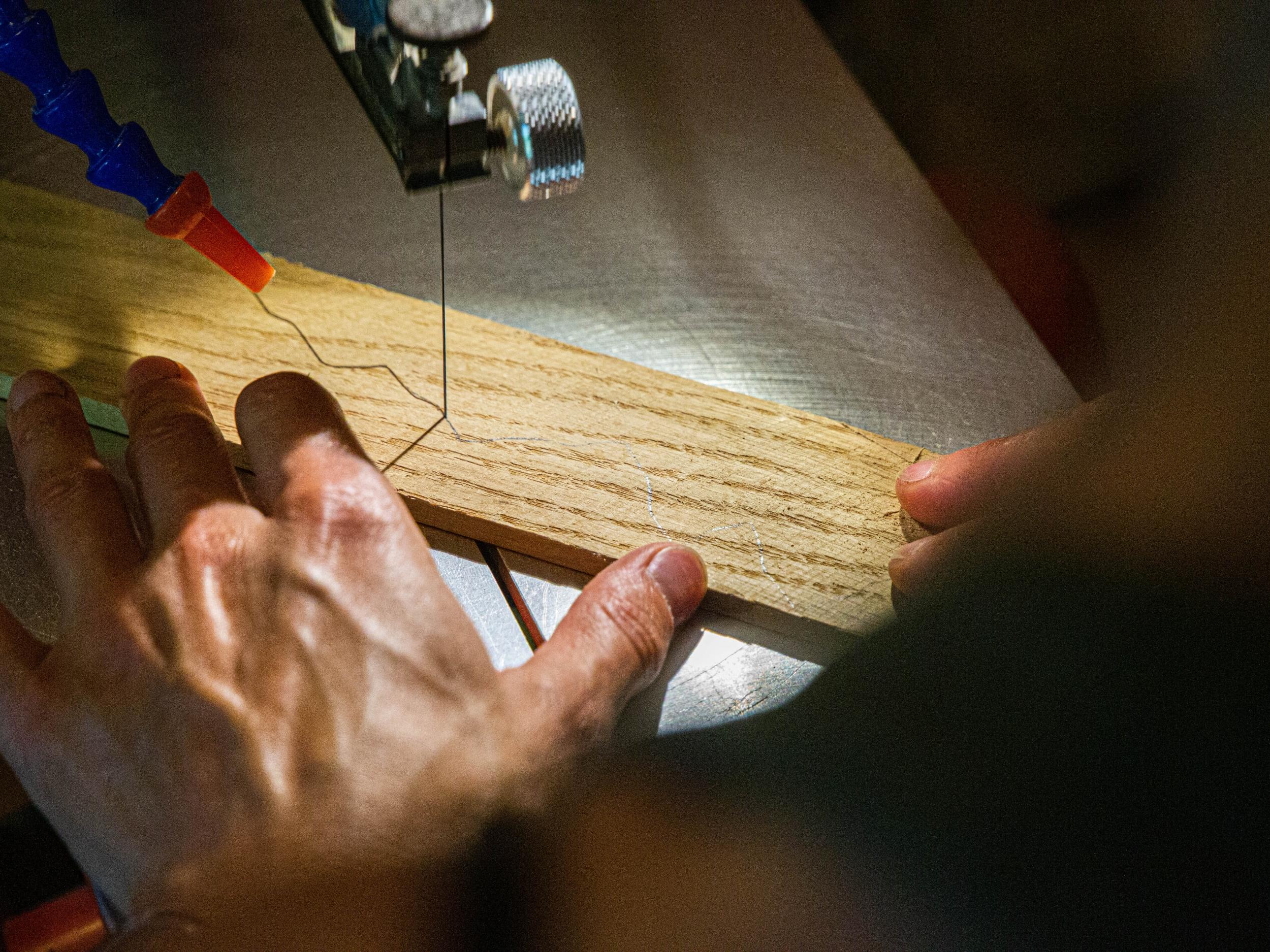 Réalisez votre kit apéro en bois en duo avec Aude, à Annecy - Image n°1 - Wecandoo