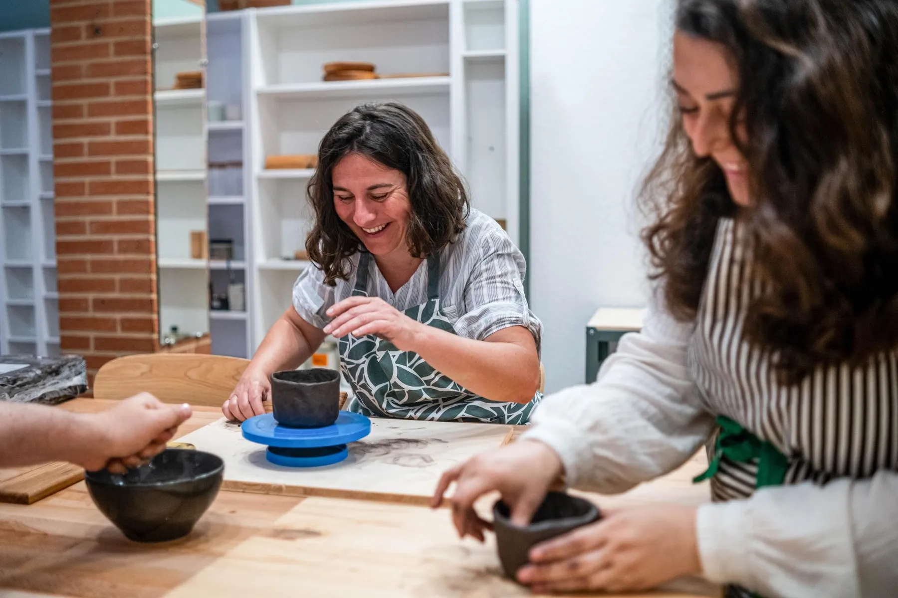 Initiez-vous au modelage avec Chloé - Image n°2 - Wecandoo