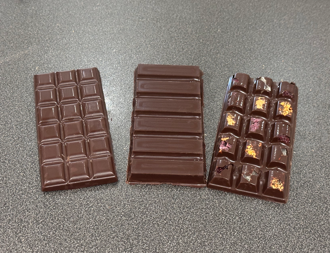 Fabriquez et décorez vos tablettes de chocolat
