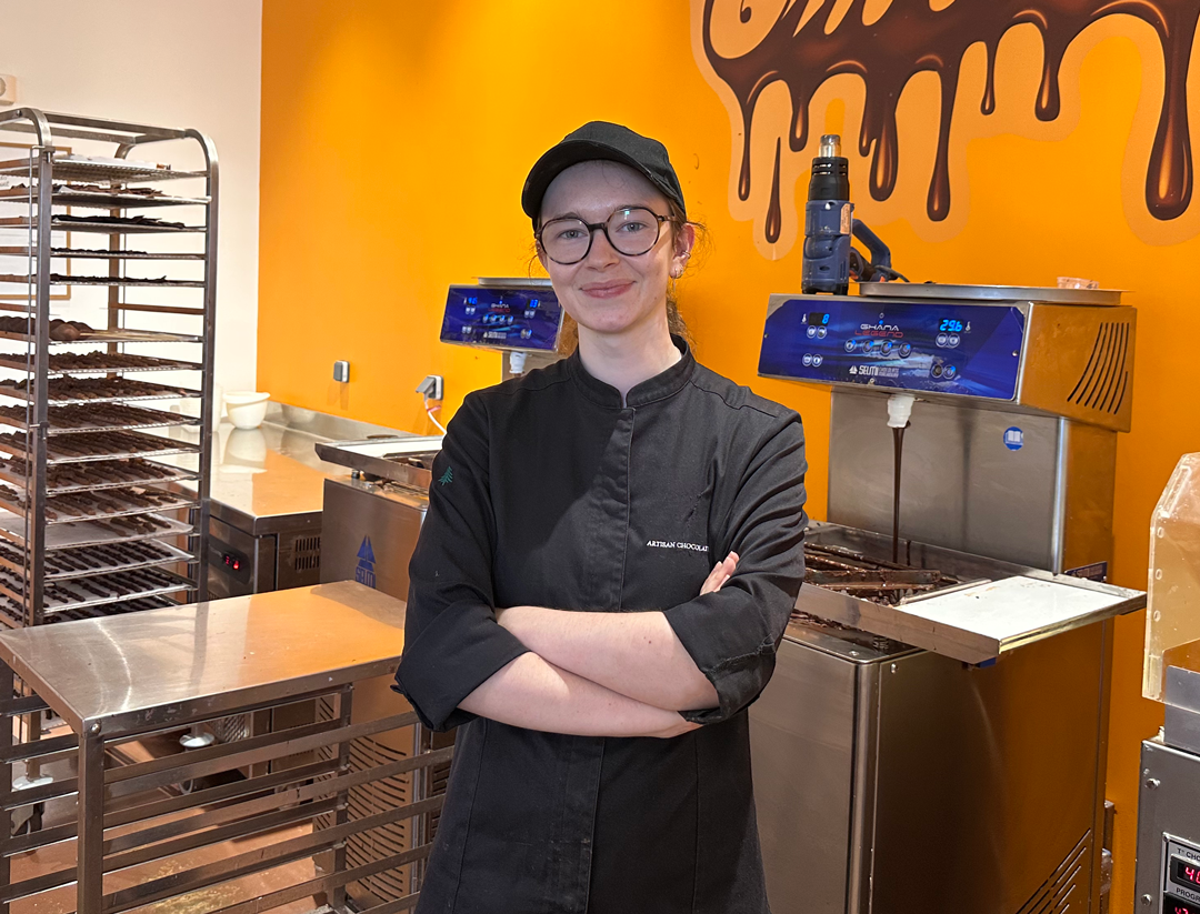 Confectionnez et décorez votre création en chocolat avec Pierre, Sandrine et leur équipe - Image n°8 - Wecandoo