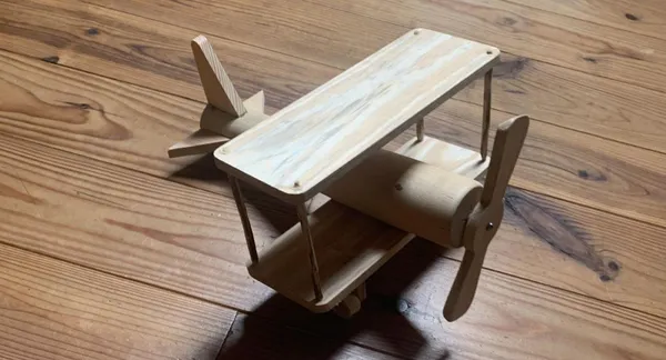 Fabriquez votre petit avion en bois à Bordeaux