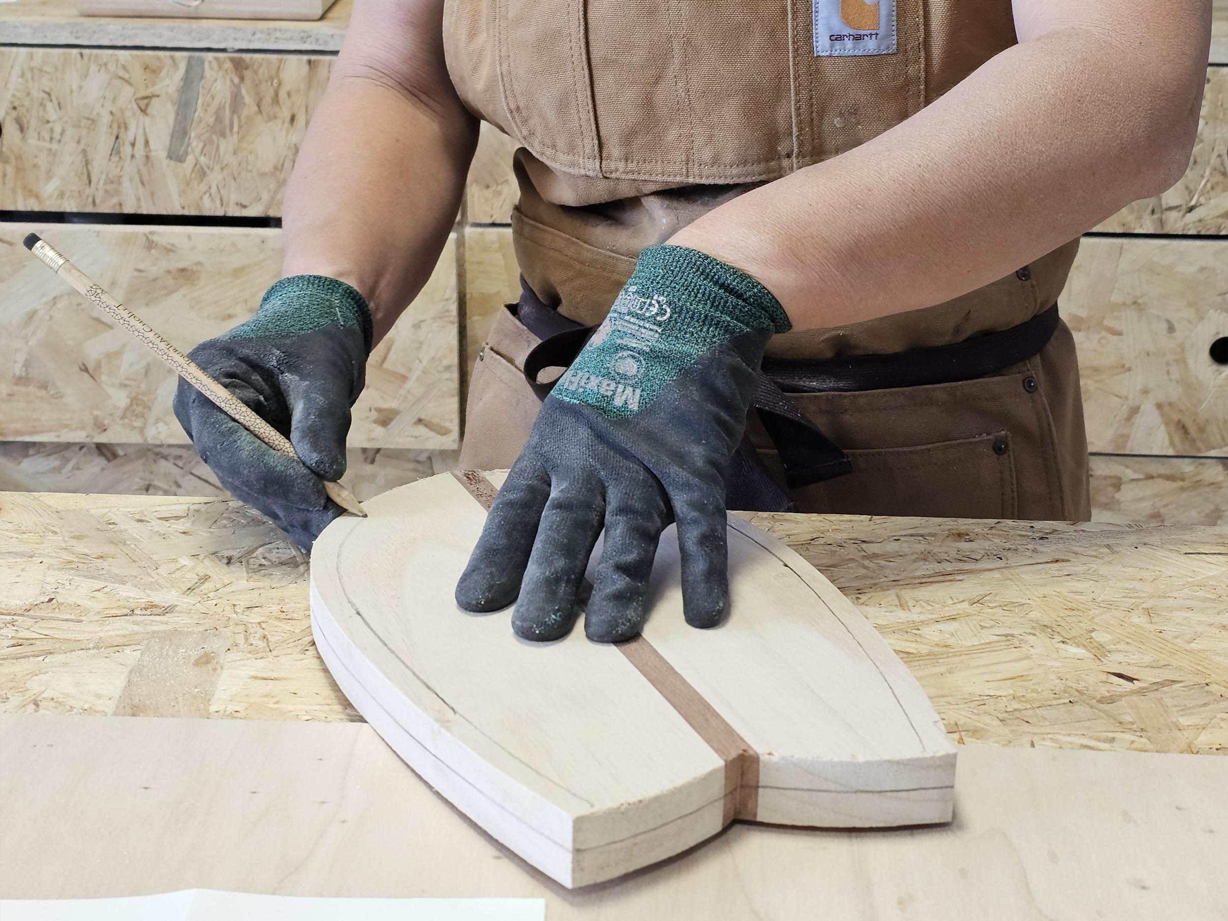 Réalisez votre hand plane avec Kévin, à Bordeaux - Image n°2 - Wecandoo