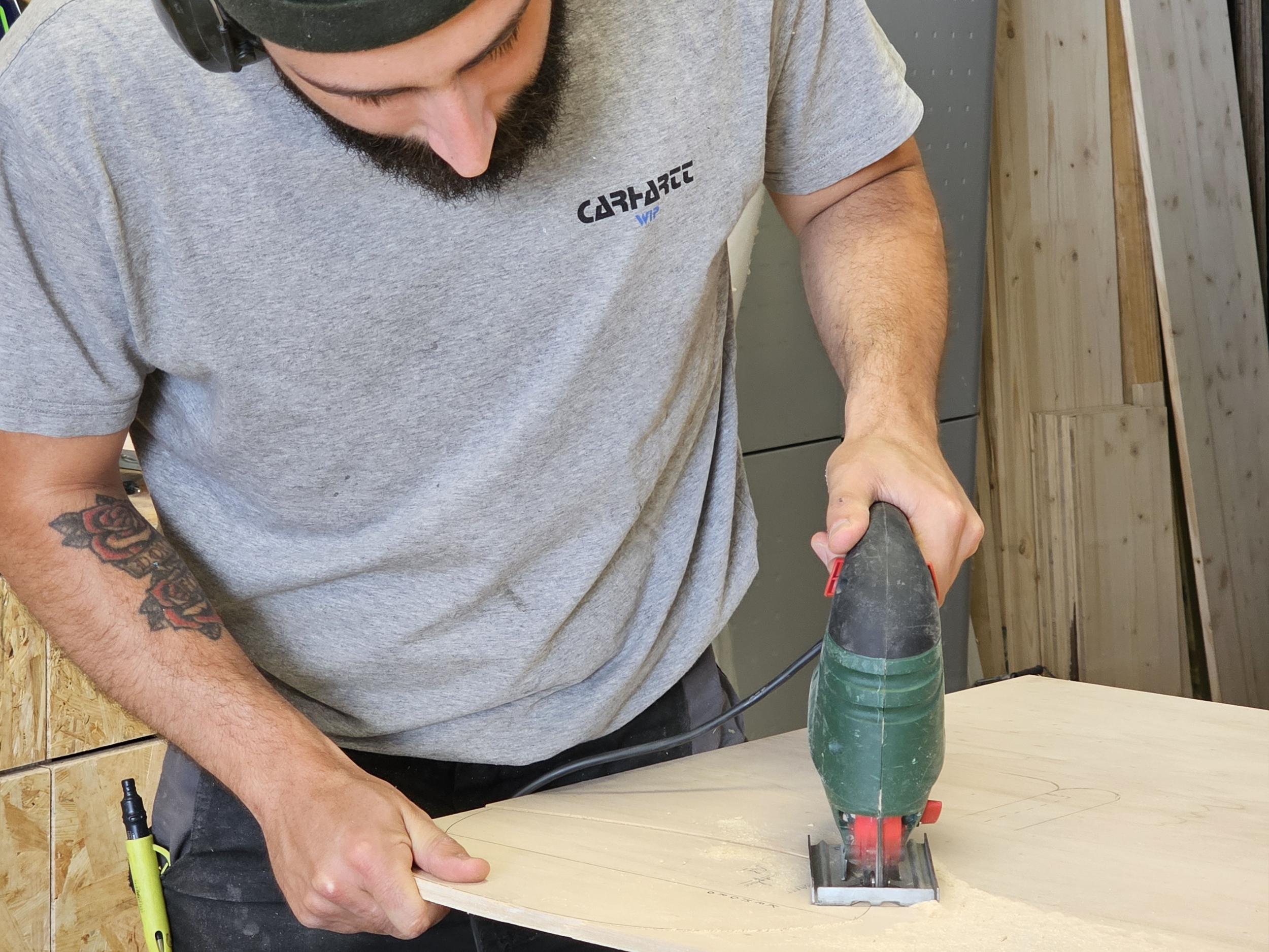 Réalisez votre hand plane avec Kévin, à Bordeaux - Image n°3 - Wecandoo