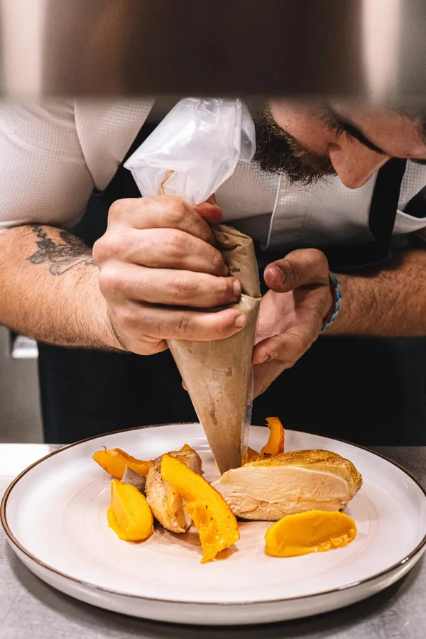 Réalisez un plat gastronomique de A à Z avec Joris, à Avignon - Image n°5 - Wecandoo