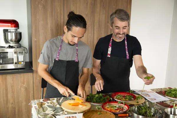 Réalisez votre bo bun et vos nems avec Caroline - Image n°2 - Wecandoo