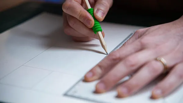 Réalisez votre miroir en vitrail avec Diane, à Lille - Image n°3 - Wecandoo