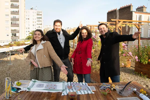 Captivez votre équipe et réalisez votre papier ensemencé dans une ferme urbaine avec Margaux - Image n°3 - Wecandoo